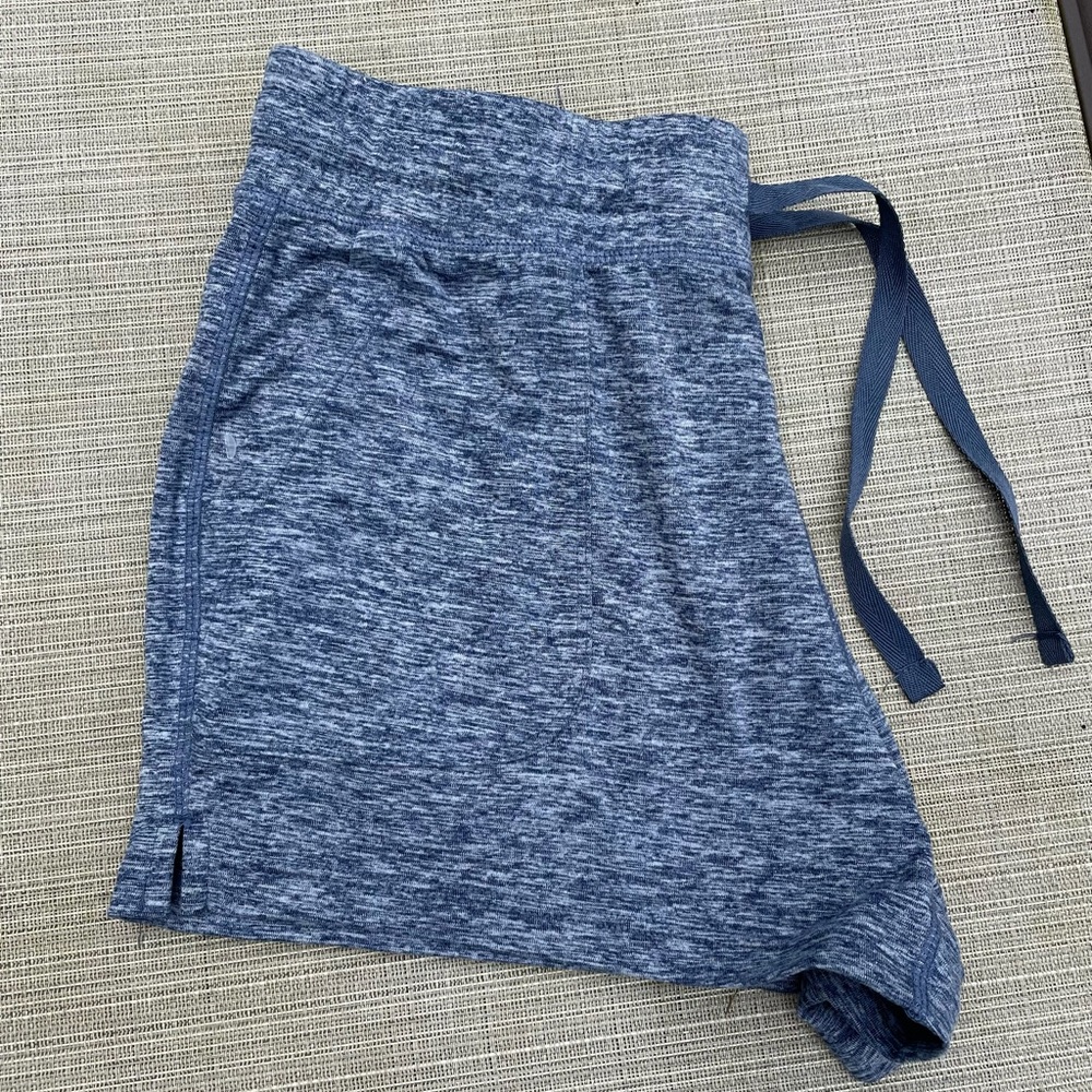 90 Degree woman’s athletic shorts, S. Small side slits, stretch waist w/tie-EUC